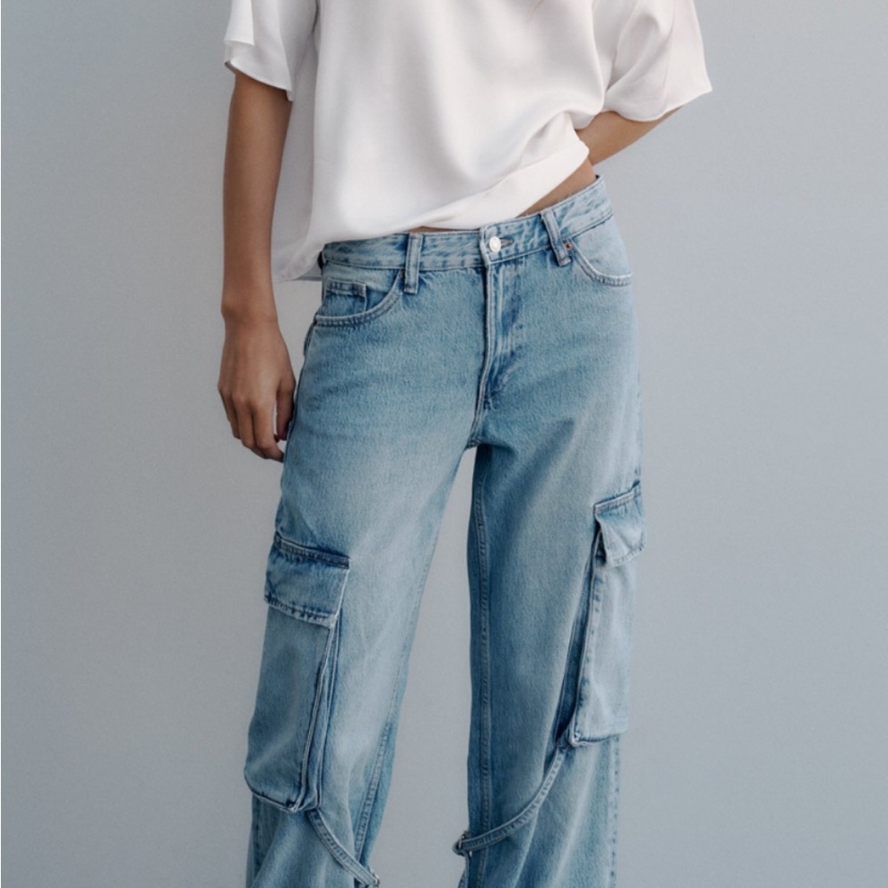 Zara Satin Tee๐ป๐ป๐ป - Picture 12 of 12